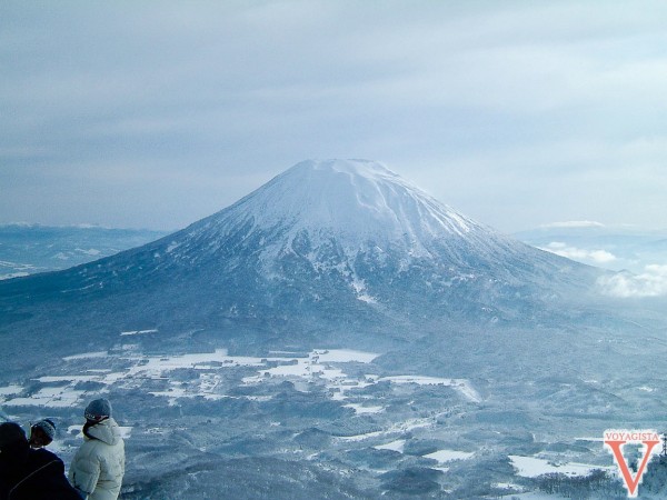 Vue depuis Niseko sur le volcan Yotei, vue très rare il neige la plupart du temps