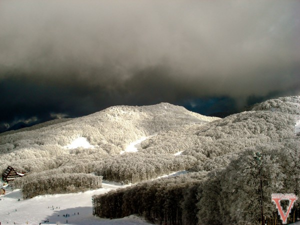 Vue depuis Niseko sur le volcan Yotei, vue très rare il neige la plupart du temps